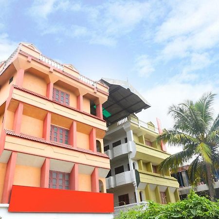 Oyo Flagship Kaveri Tourist Home Guruvāyūr Екстериор снимка